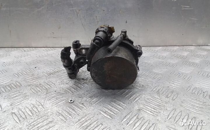 Насос вакуумный Opel Meriva A