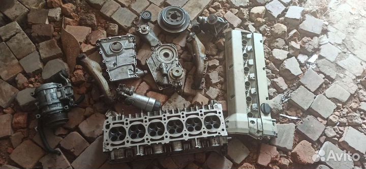 Запчасти 104 мотор mercedes