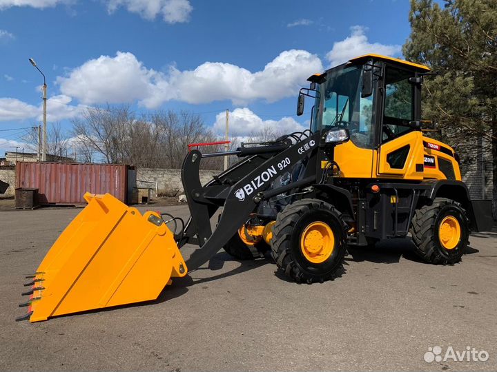 Фронтальный погрузчик BIZON 920, 2024