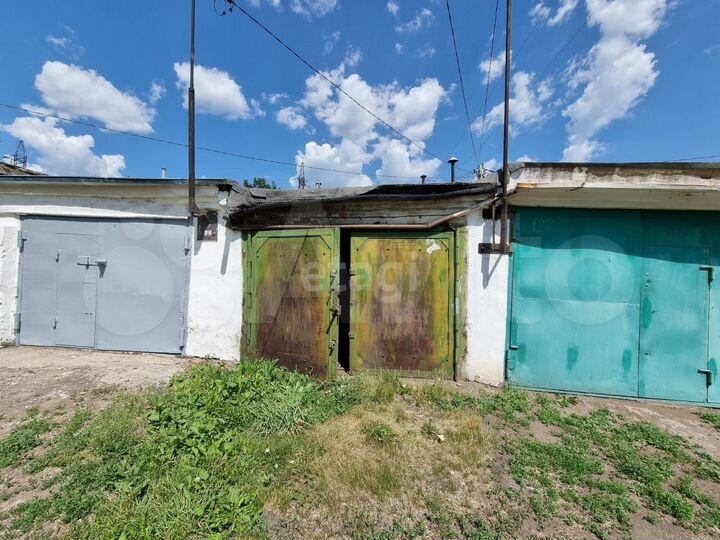 Гараж