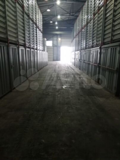 Аренда контейнера для хранения вещей из кладовки