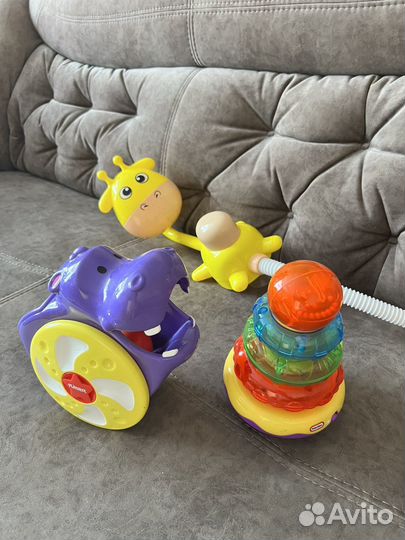 Игрушки пирамидка каталка fisher price