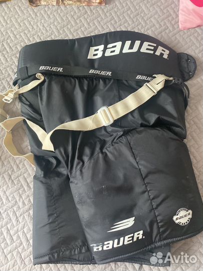 Хоккейные шорты Bauer, шлем CCM, краги