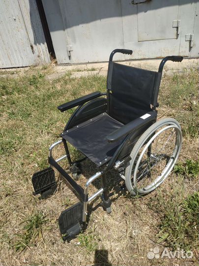 Инвалидная коляска