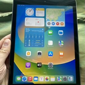 Планшет Apple iPad 5 9.7 Ростест + новый чехол