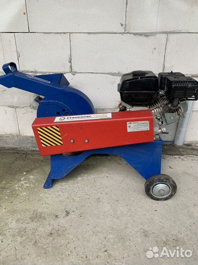 Садовый измельчитель веток