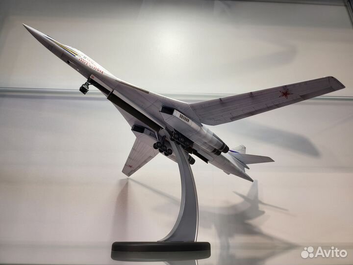 Модель самолета ту-160 Илья Муромец 1/144