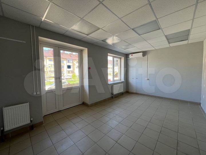 Помещение с ремонтом Первый этаж, 35 м²