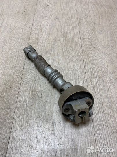 Рулевой карданчик Mercedes Benz E320 W211 M112.949