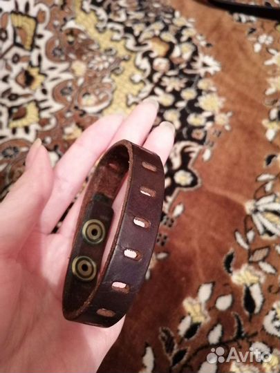 Кожаный браслет