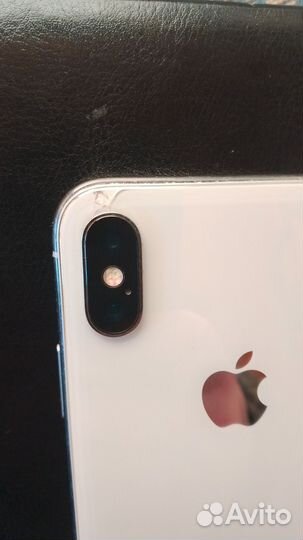 iPhone X, 64 ГБ
