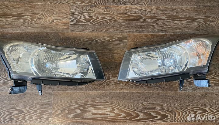 Фары передние Chevrolet Cruze Оригинал