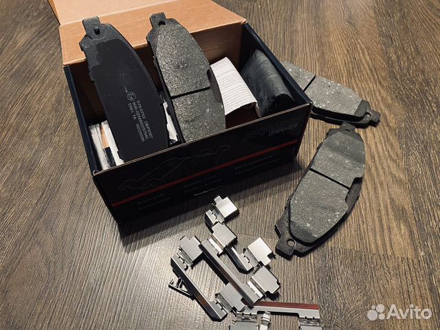 Колодки тормозные передние Ford Mustang 15-22