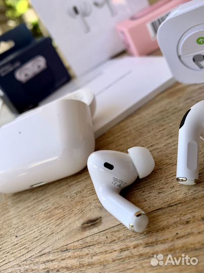 Airpods Pro с шумоподавлением