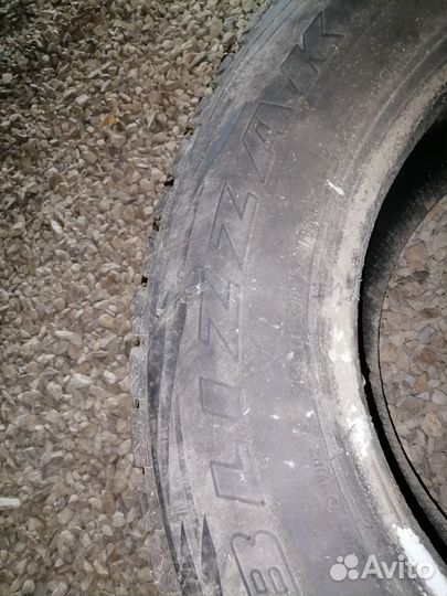 Bridgestone Blizzak DM-V1 265/65 R17