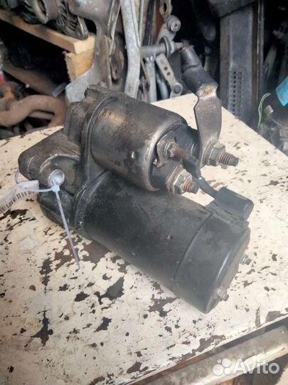 Стартер Пежо Партнер