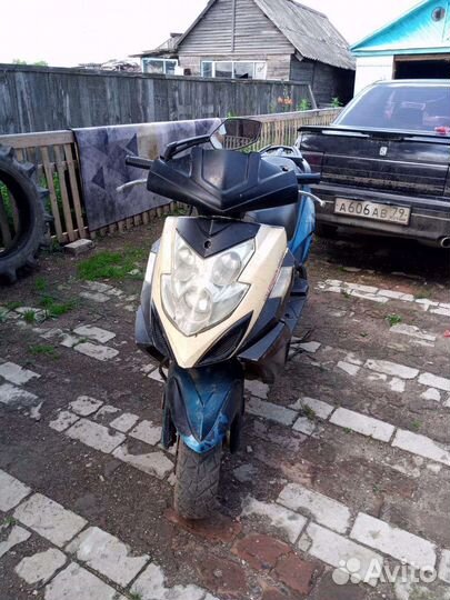 Продам скутер райсер