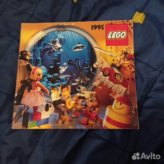Продам каталоги lego и другое