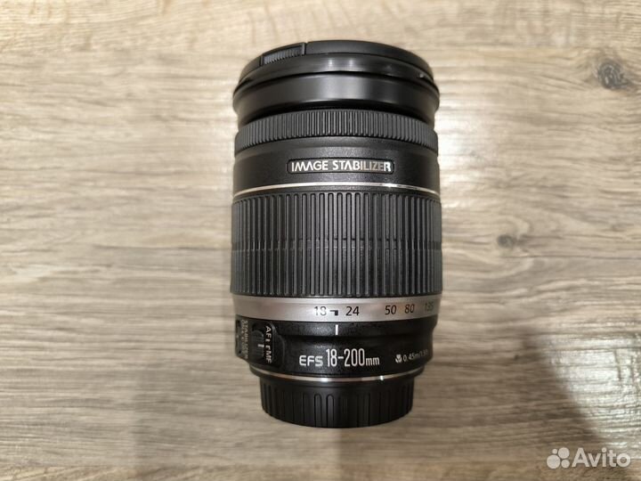 Canon 18-200mm IS EF-S