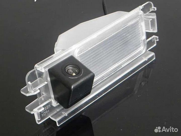Камера заднего вида для Renau Sandero Logan 2
