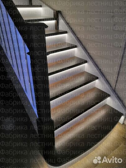 Деревянная лестница под ключ от производителя