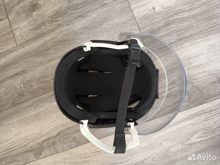 Шлем хоккейный взрослый