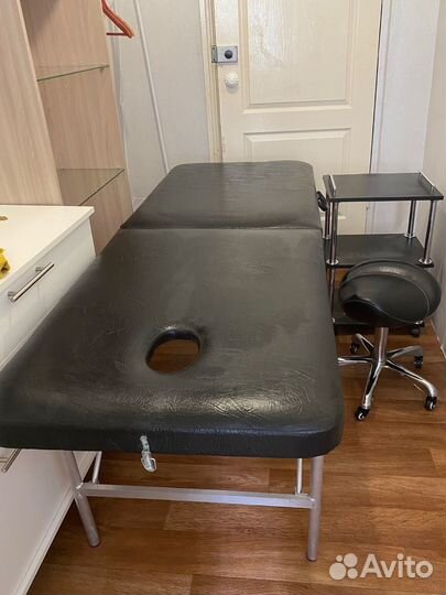 Массажный стол