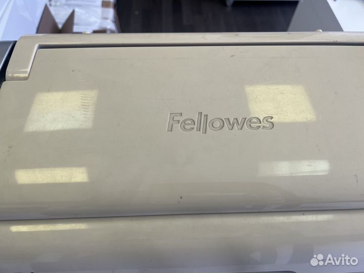 Брошюратор Fellows