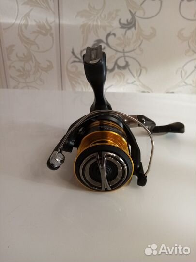 Катушка Shimano 22 Sahara 4000