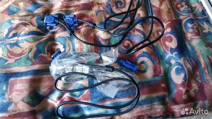 Кабель для компьютера VGA - VGA