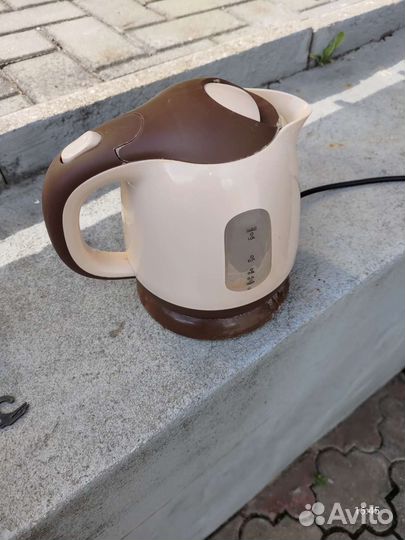 Чайник электрический бу не отключается сам