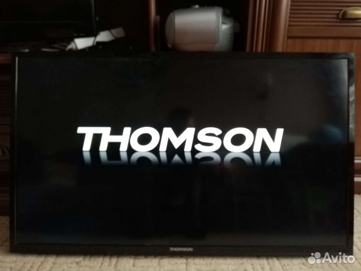 Телевизор Thomson t40d17sf-01B