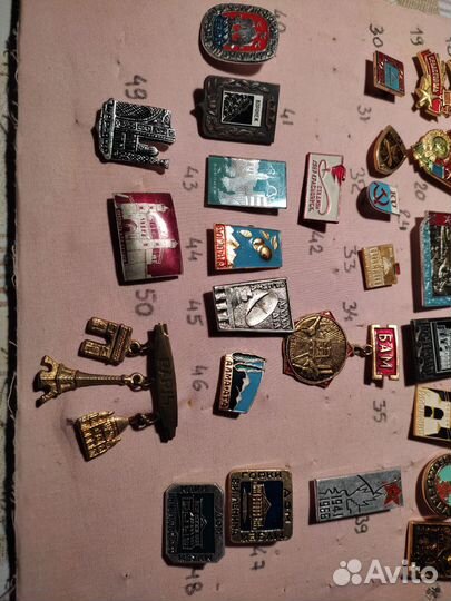 Значки городов СССР и Paris