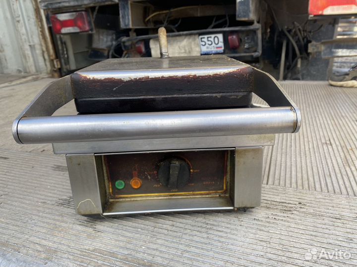 Вафельница Roller Grill