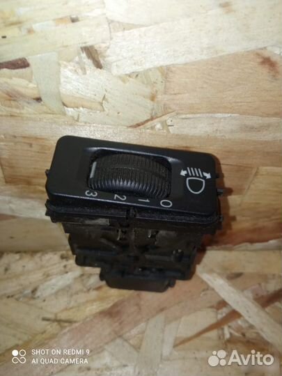 Кнопка корректора фар Mercedes Benz ml 163