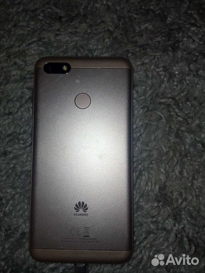 Телефон huawei