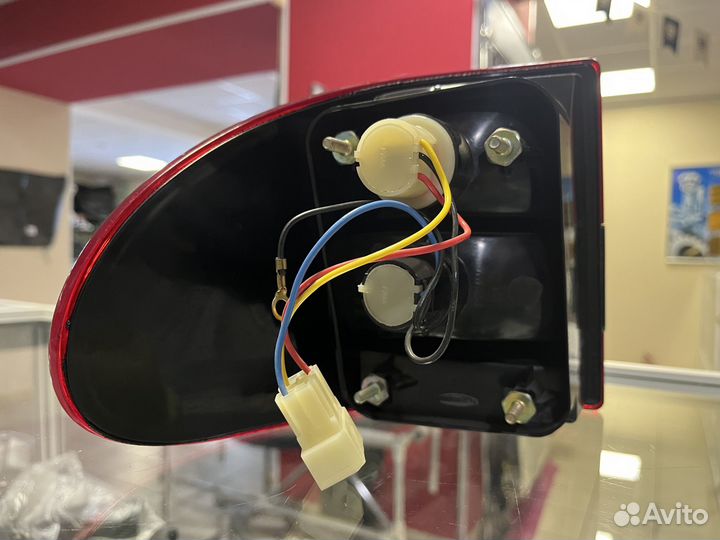 Указатель поворота газ-3110 задний правый н/о