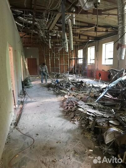 Демонтажные работы и вывоз мусора