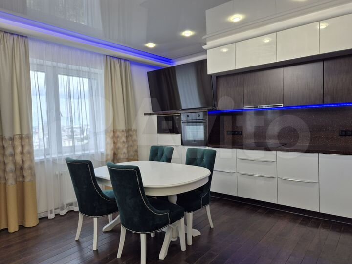 3-к. квартира, 85 м², 23/25 эт.