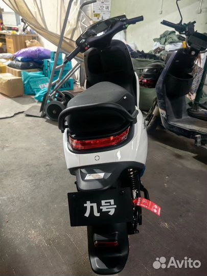 Электроскутер Ninebot M95c скутер