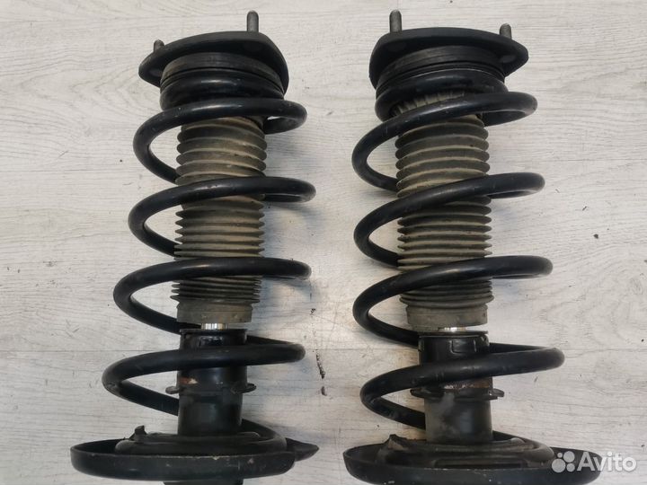 Стойка Mazda Cx-5 KE PE PY PE-VPS PY-VPS 2013 пере