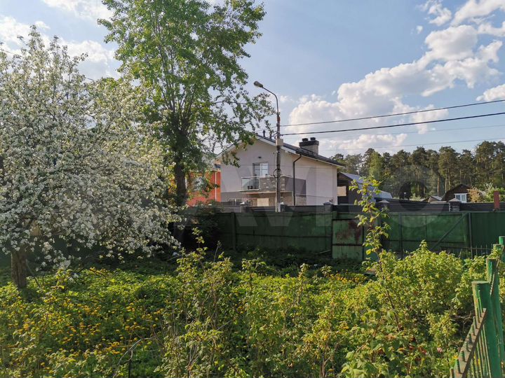 Дом 115,6 м² на участке 8 сот.