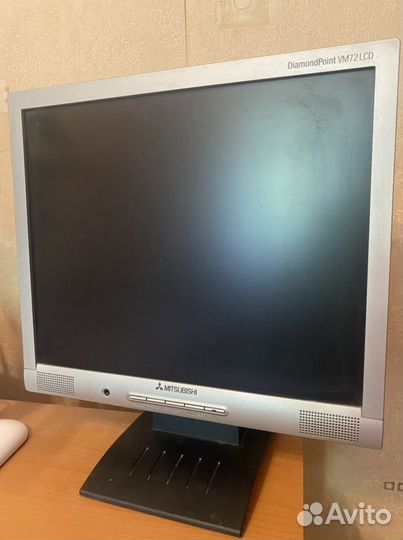 Монитор Mitsubishi Diamond Point vm72lcd