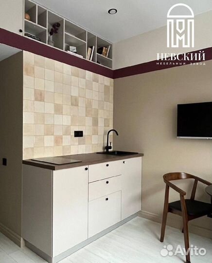 Стильный кухонный гарнитур на заказ