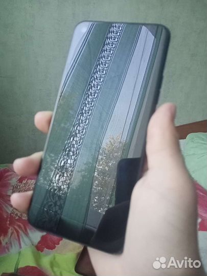 Телефон Tecno camon 15