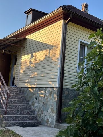 Дом 81,6 м² на участке 6 сот.