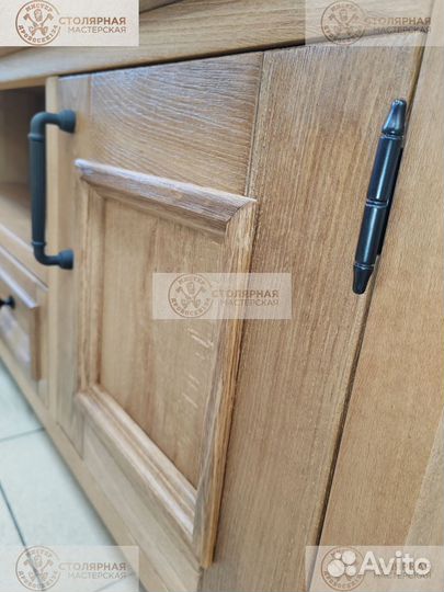 Тумба под телевизор из массива бука