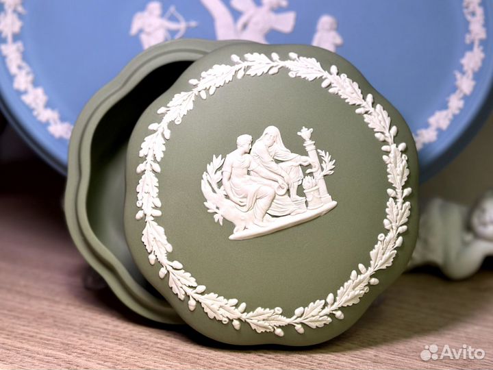 Шкатулка среднняя Wedgwood