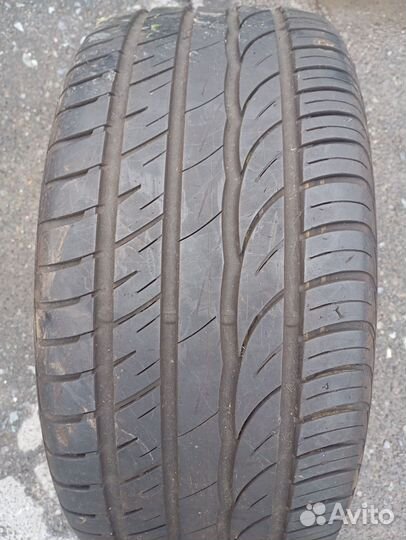 Barum Bravuris 2 245/45 R17