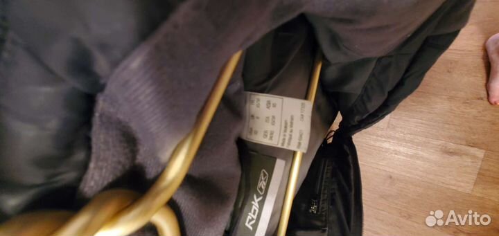 Пуховик Reebok р. 40